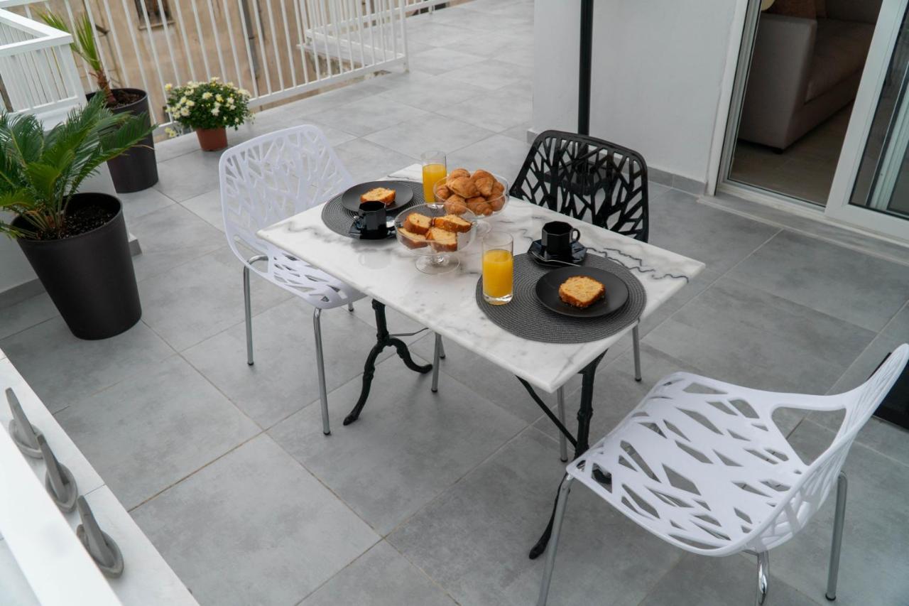 Sea View Luxury Apartment โวโลส ภายนอก รูปภาพ